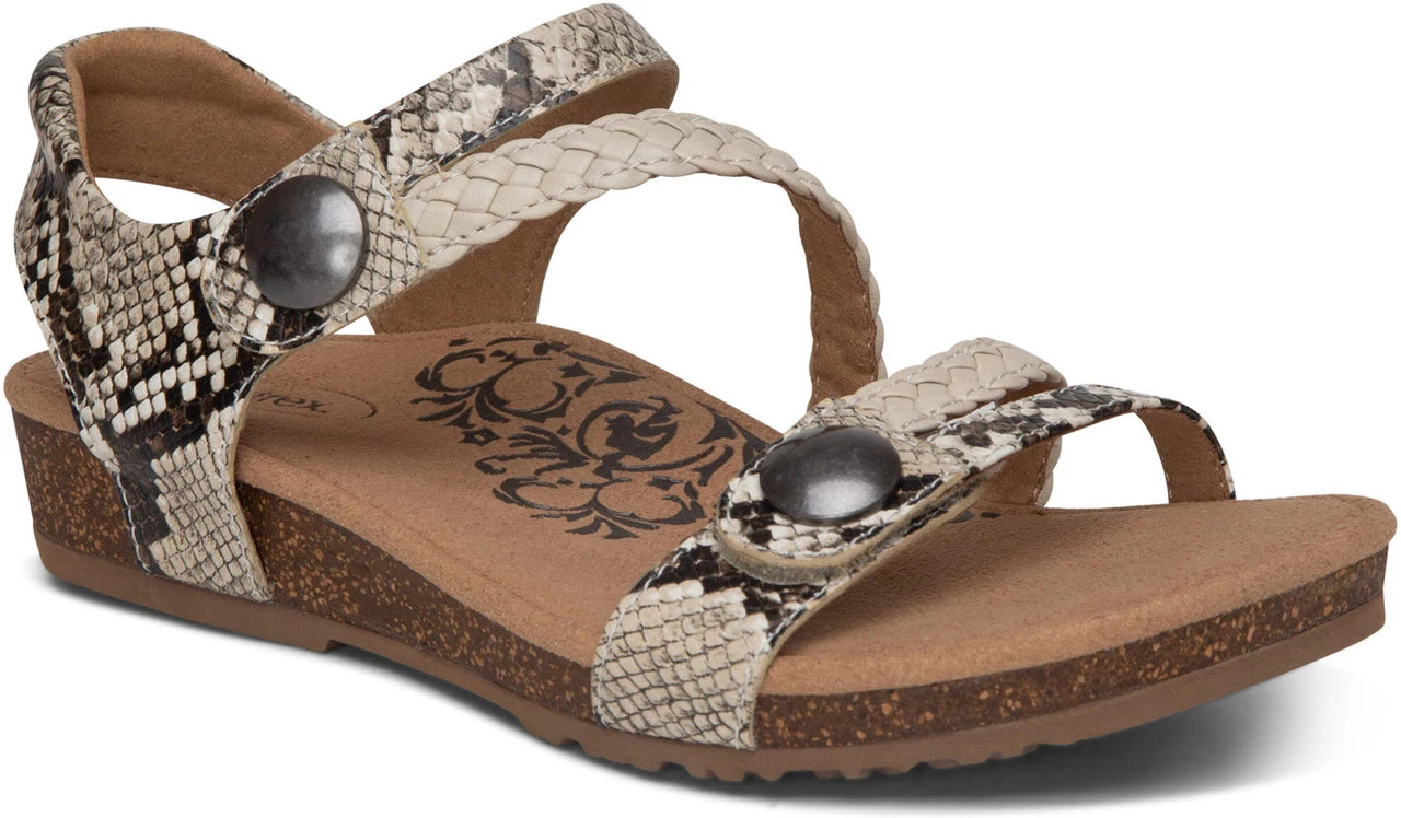 Aetrex Women's Jillian 8 Aetrex Women's Jillian - Image 8