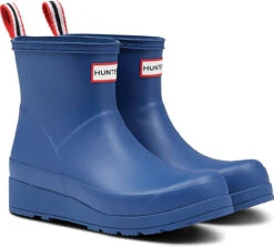 Hunter Women's Original Play Short Rain Boot -Englinsfinefootwear hunter womens original play short peak blue wfs2020rma pkb 83107.1574738902