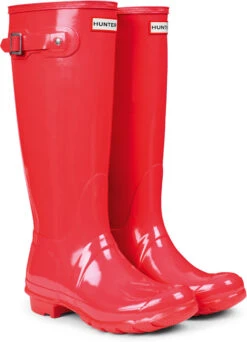 Hunter Women's Original Tall Gloss Rain Boot -Englinsfinefootwear hunter womens original tall gloss rain boot bright coral wft1000rgl bco 91602.1536967724