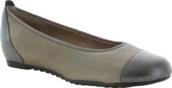 Munro Henlee -Englinsfinefootwear munro henlee taupe shimmer pewter kid m183448 85296.1522422780