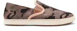 OluKai Women's Pehuea Pa'i -Englinsfinefootwear olukai womens pehuea pai soft pink ke au camo 20360 6qke 50427.1686147052