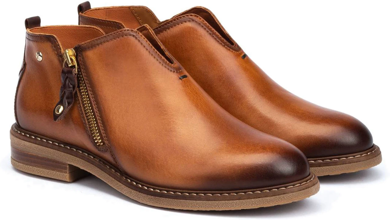 Pikolinos Aldaya W8J-7501C1 1 Pikolinos Aldaya W8J-7501C1