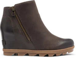 Sorel Women's Joan Of Arctic Wedge II Zip -Englinsfinefootwear sorel womens joan of arctic wedge 2 zip blackened brown 1920921205 58969.1603280079