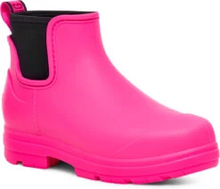 UGG Women's Droplet 8 UGG Women's Droplet -Englinsfinefootwear ugg womens droplet taffy pink 1130831 typn 12109.1684519561